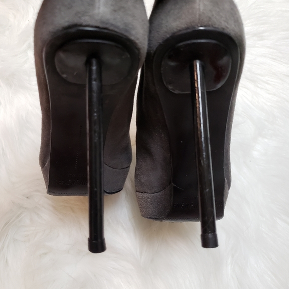 Stuart Weitzman Seamstress Gray Platform Booties Size 7.5 - Picture 8 of 15